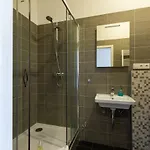 Slabur شقة فندقية