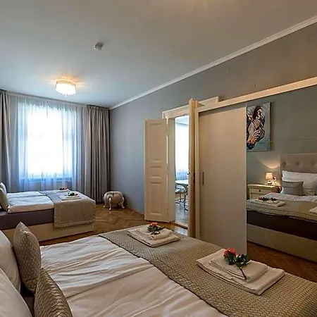 Slabur 4* Prag