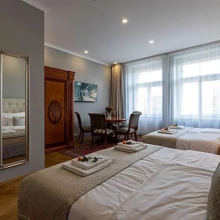 Aparthotel Slabur 4*