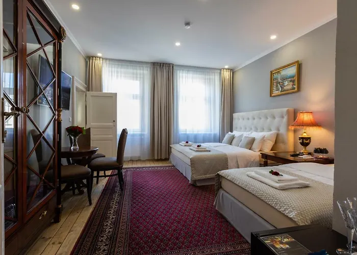 Slabur Lägenhetshotell 4*