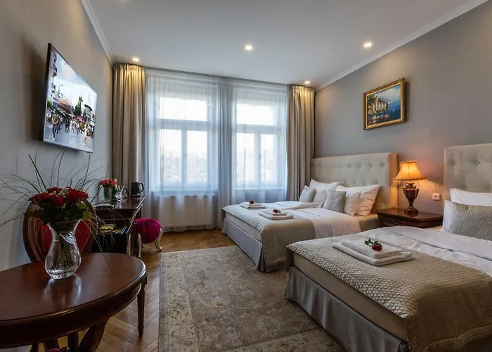 Lägenhetshotell Slabur 4*