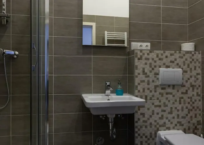 Slabur Lägenhetshotell Prag