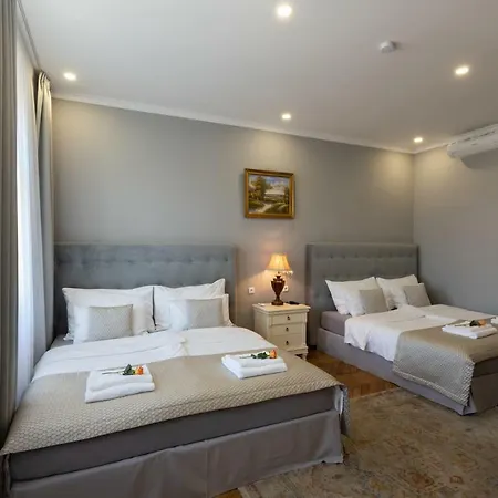 Apart-hotel Slabur